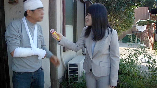 浣腸我慢レポーター 野外おもらし羞恥