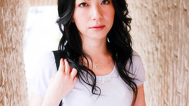 何度でも見たくなる！熟女の野獣FUCK！生チン感触の気持ち良さにイキ吼えるおばさんに追撃中出し20名9