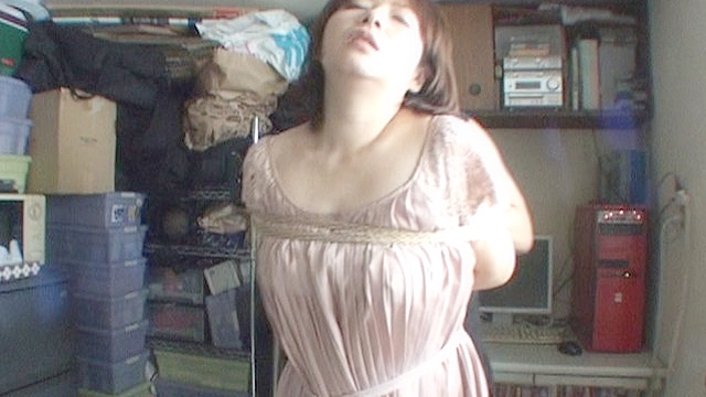 私服緊○14