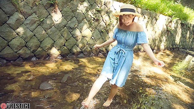 2人きりで濃密に紡ぐ、オトナの中出し小旅行。 Trip04 一泊二日、ALL生ハメ中出し4SEX