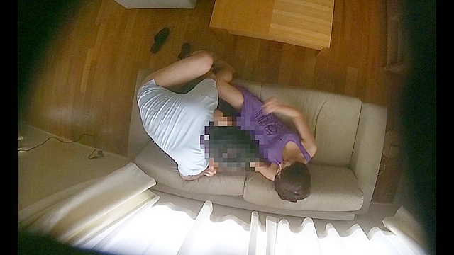 うちの妻にかぎって…「ダメ…浮気になっちゃうから…」半ば諦めるように弱々しく抵抗すると、僕の妻は他の男にカラダを許した【寝取られ】人妻中出し【NTR】3