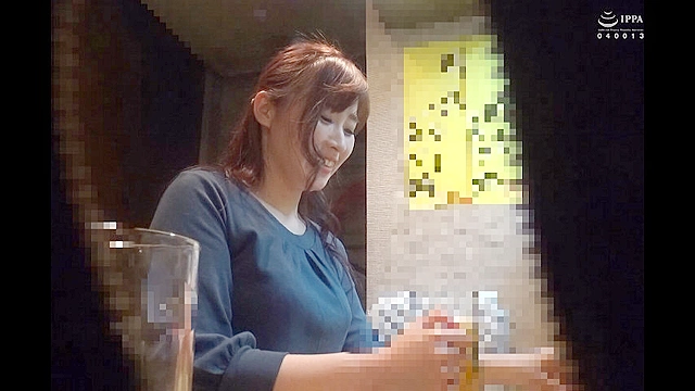 勝手に相席居酒屋ナンパ 連れ出し素人妻 ガチ中出し○撮無断発売14