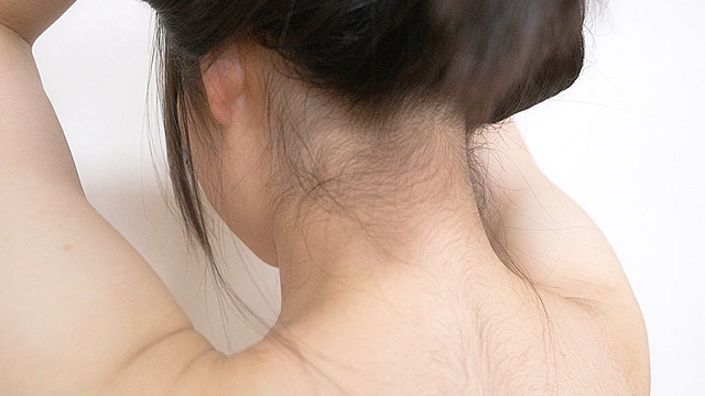 素人娘の全裸図鑑10 今時の女の子13名が恥らいながら脱衣していく様子をじっくり撮影した、変態紳士のためのヘアヌードコレクション 特別編集