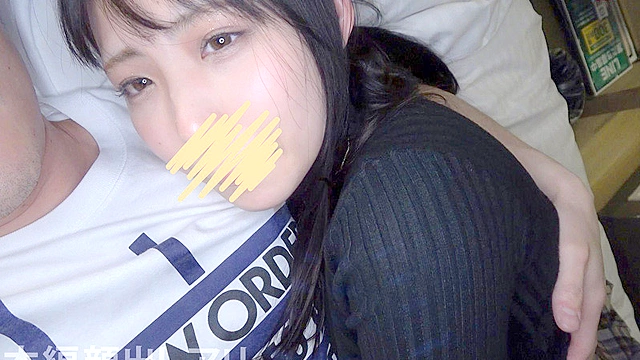 【初撮り】エロマンガ乳Eカップの押しに弱い大学生。実家住みのおとなしめ女子はむっつり敏感娘。地方でドキドキAV撮影！人生初の生中出し。 りつちゃん 20歳
