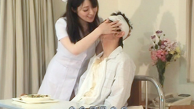 精神病棟 小向杏奈