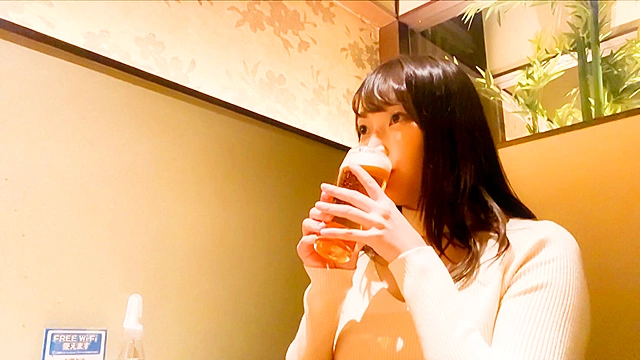 素人女子が痴女化！ナヨ男のチ○ポを貪り尽くす