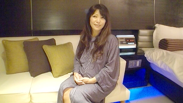 マタニティ倶楽部18 フェロモン熟女さんは離婚して年下の彼氏の○○を孕んだそうですよ！