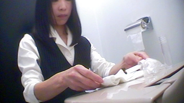 社内健康診断OL検便トイレ4