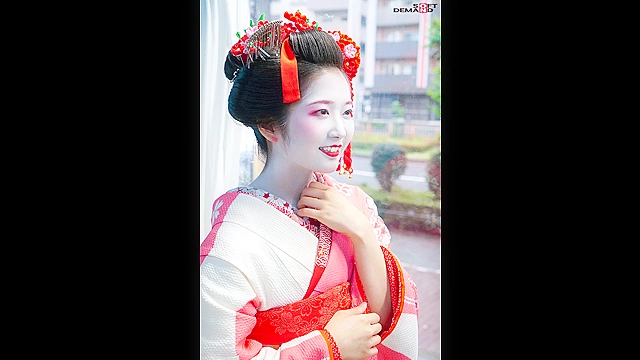 マジックミラー号 ドーランを赤く染めるほど恥ずかしがる芸妓さんと夢の野球拳SEX