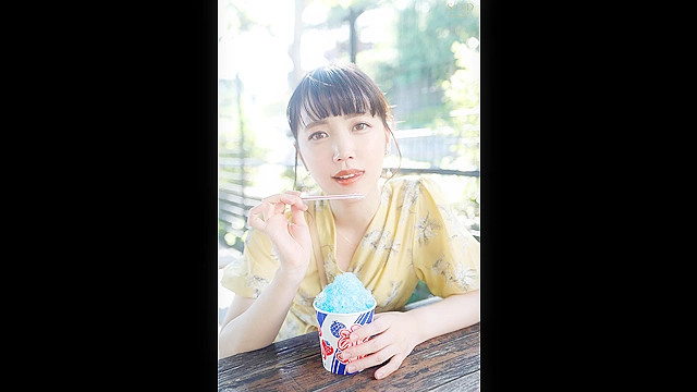 たまんない、その距離感。マジで恋する3秒前、一度はこんな子と恋をしたい。工藤ゆら AVデビュー