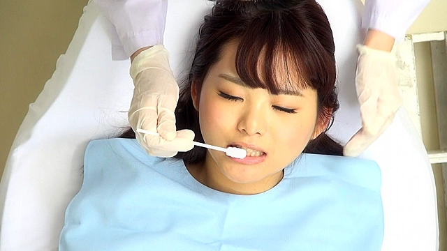 歯医者で精子ごっくん