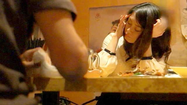 「酔っちゃった」と誘惑してくるお姉さん