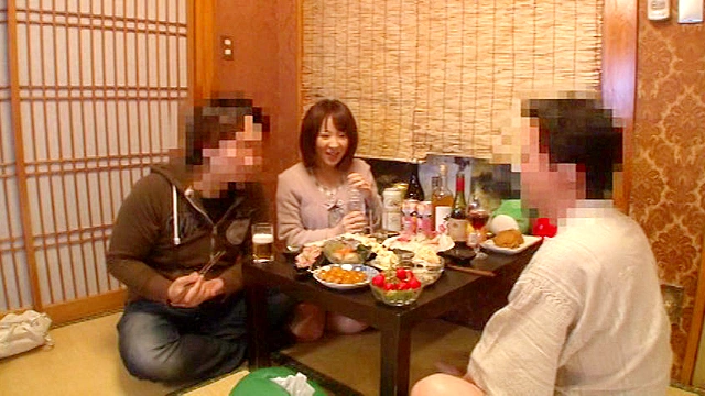素人酔った人妻に生中出し033