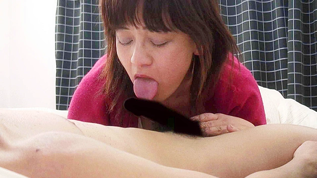 イクを知らない訳あり3人の子持ち45歳の性（SEX）「男が出せば、それで終わる」それが普通だと思ってた。
