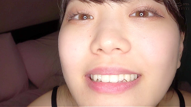 人気女優 水ト麻衣奈チャンの激レア口内・のどちんこ・歯・唾観察動画★