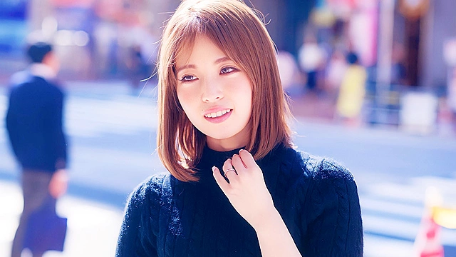 不倫妻に中出し 普通の奥さんが実は一番凄かった！！性欲爆発膣イキ奥様 8時間24名
