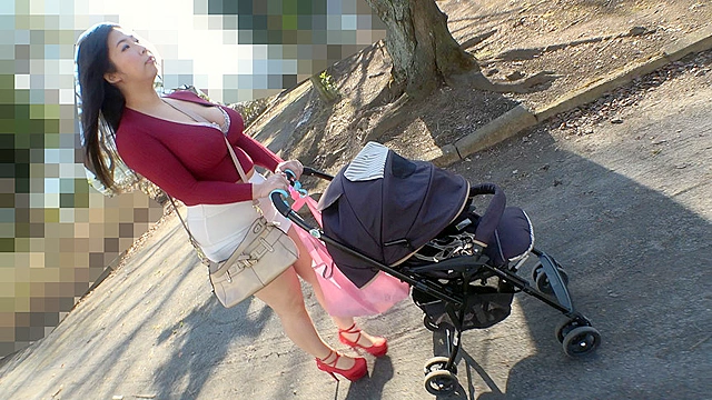 超爆乳×超爆尻×超ドスケベ ヤリマン痴女妻ナンパ