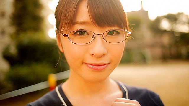 極フェラ メガネ射 初美沙希
