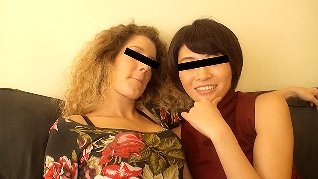 海外同性カップルたちにエッチなレズ行為を撮影させてもらいました！