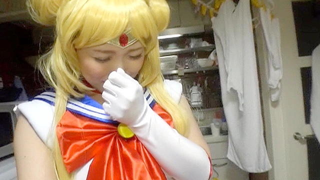 （羞恥）ババコス！（BBA）いい歳をした主婦たちをセ●ラー戦士にして辱めてみた（中田氏）