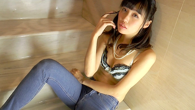 この撮影で自前の下着披露ンゴ。 稲森美優
