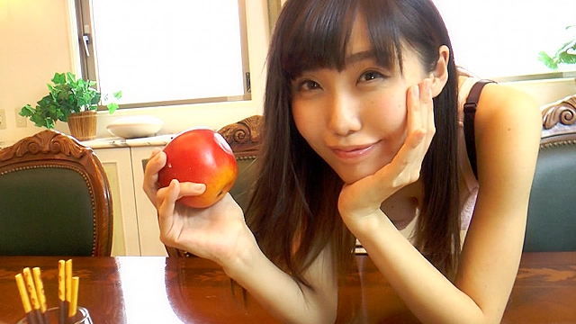 この撮影で自前の下着披露ンゴ。 稲森美優
