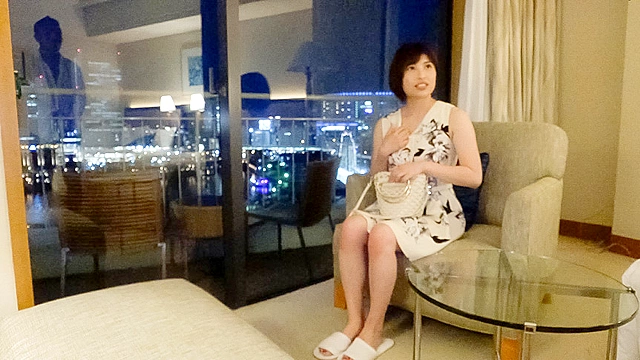 【裏風俗】性欲暴走したGカップ若妻が中出し懇願！夫に内緒のデリヘルバイトで爆音フェラ⇒からの生挿入！！誰もが見惚れる極美肉感ボディで何度もイキ狂い！！！
