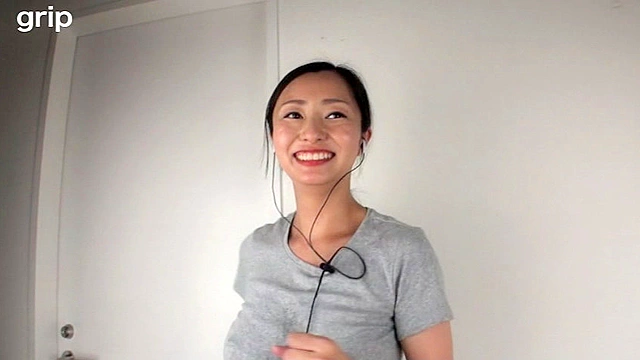 腋汗に溺れて昇天したい02 すみれ