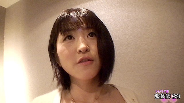 街頭シ●ウト娘ナンパ「アナタのおっぱい見せて下さい！できればオマ●コも！」（2）