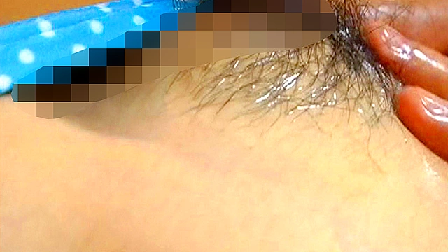 悪徳マッサージ師の手に堕ちた純粋娘たち