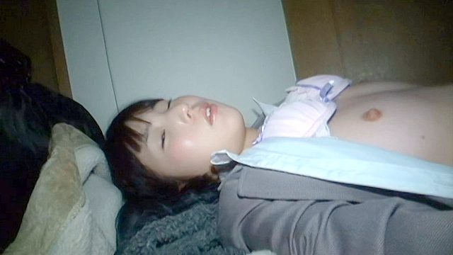 愛蔵版 酔っ払って道で寝ていた女を自宅に持ち帰って性欲のはけ口に使った。【二】