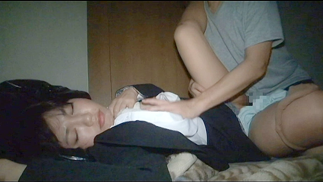 愛蔵版 酔っ払って道で寝ていた女を自宅に持ち帰って性欲のはけ口に使った。【二】