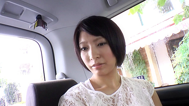 ガチンコ 中出し！顔出し！人妻ナンパ ～したくなって即ハメしたセレブ妻 in 早稲田＆神楽坂～