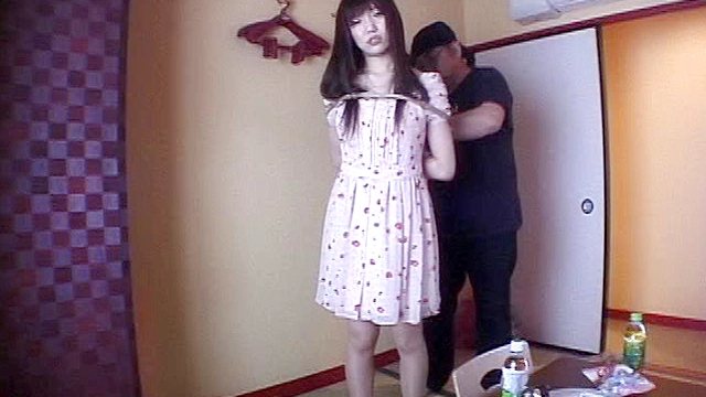 私服緊○2