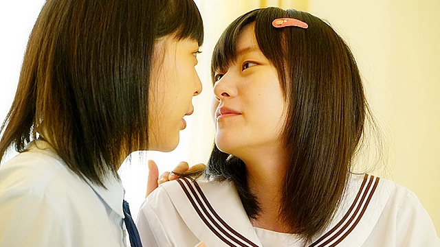 「拝啓、お母さん。いとは変態で（おじさん好みの）エッチな女の子に○制開発されました」～処女第2章。初めて感じる女の子のぬくもり、スペレズ、そして男女混合変態3Pへと…～