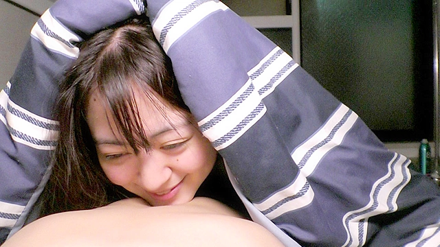 1泊女子 僕のボロアパートに美女が泊まりにやってきた