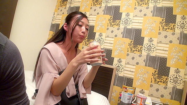 女子アナ志望の某有名ミスキャンパス遂に発掘！天才的な敏感体質！騎乗位で豹変する絶倫娘！