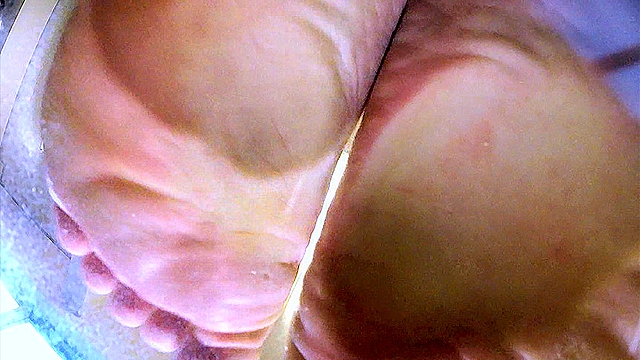 肉感的バーチャ圧迫責め