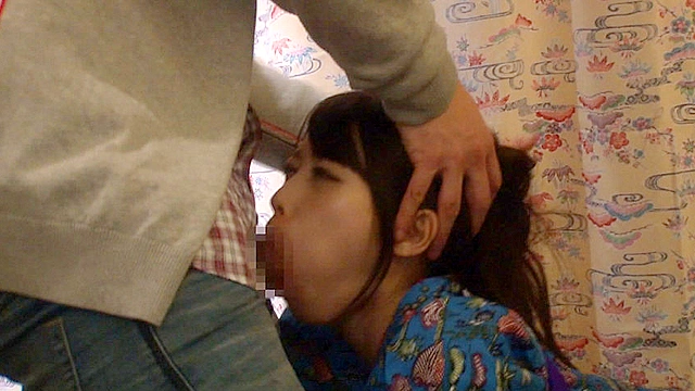 接客中に顔を紅潮させながら感じまくるバイト娘11 5店舗全員中出し SP ～バッティングセンター、沖縄料理店、うどん屋、古着屋、ゲームセンター～
