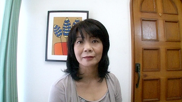 初撮り還暦妻中出しドキュメント 山本澄江