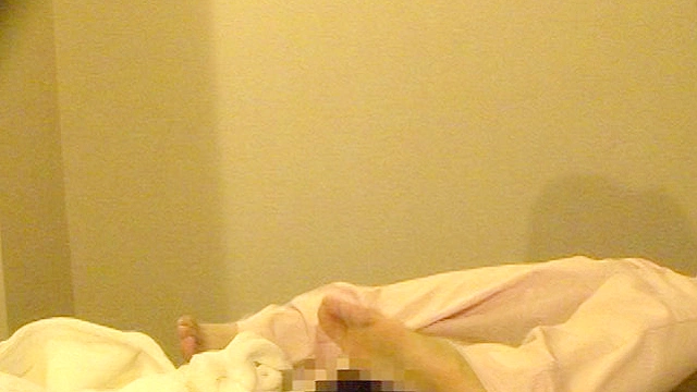 ビジネスホテル出張 女性マッサージ師○撮 ［十九］