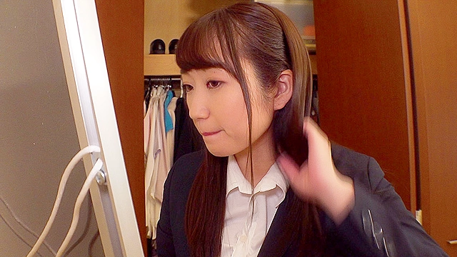 父と娘の近親セックス 酒癖が悪く、親離れも出来ない私はいつもお父さんに迷惑を掛けています。そんなだからあの日も…。 若宮穂乃