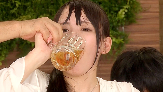 女子アナにオシッコぶっかけたいヤツみんな来い！！ 黒木いくみ