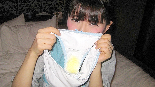 働き方改革の余波…。すっかり残業代減っちゃって…ウブな保育士初めての裏バイト