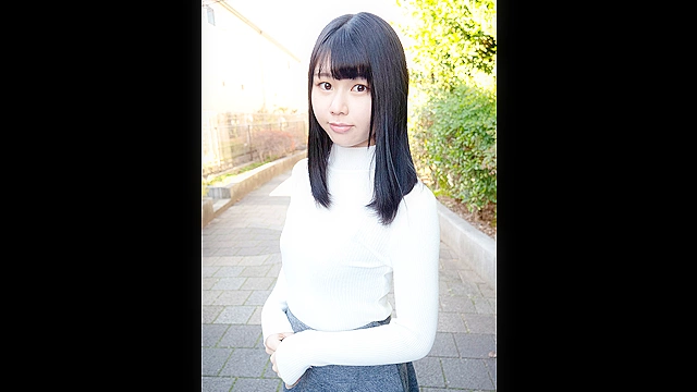潮吹きすぎて彼氏にフラれてばかりのまな板ペチャパイ炉利っこが応募してきました。ひより
