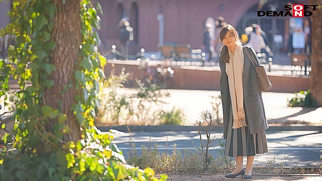 元モデルの日系アメリカ人奥様は今では町内会の人気者 シゲモリ・アヤ 30歳 AV DEBUT