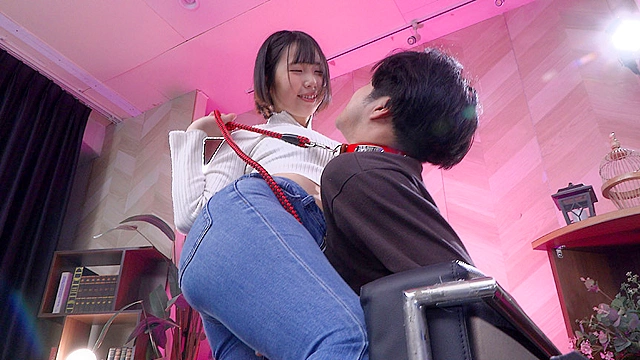 ドS地下アイドルをお仕置き恥○ライブ