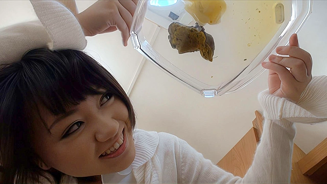 【AIリマスター版】花の女子大生うんちプレミア ミスキャンパス2013