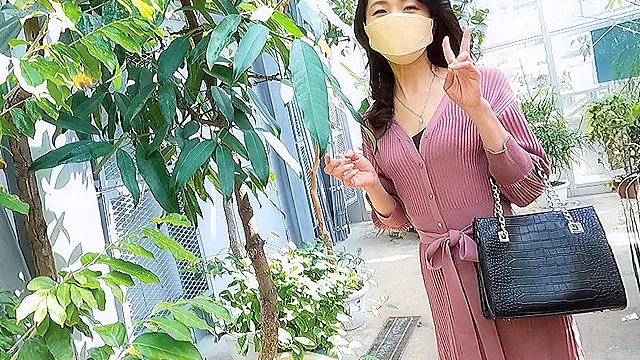 妻みぐい不倫旅行 しほり（仮名） 50歳