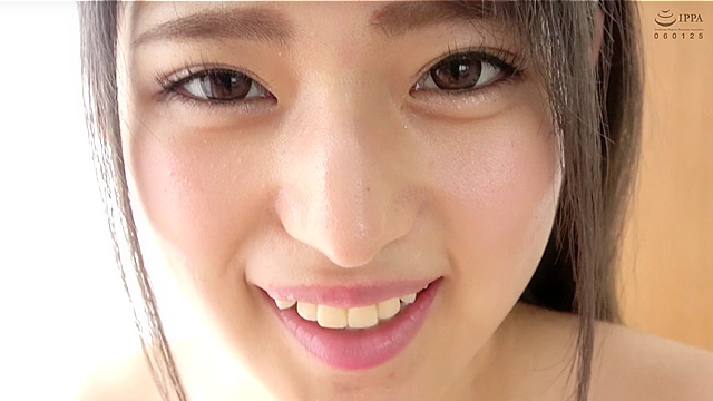 大人気女優 渚みつきチャンの顔舐め・鼻フェラ・唾たらし！！！